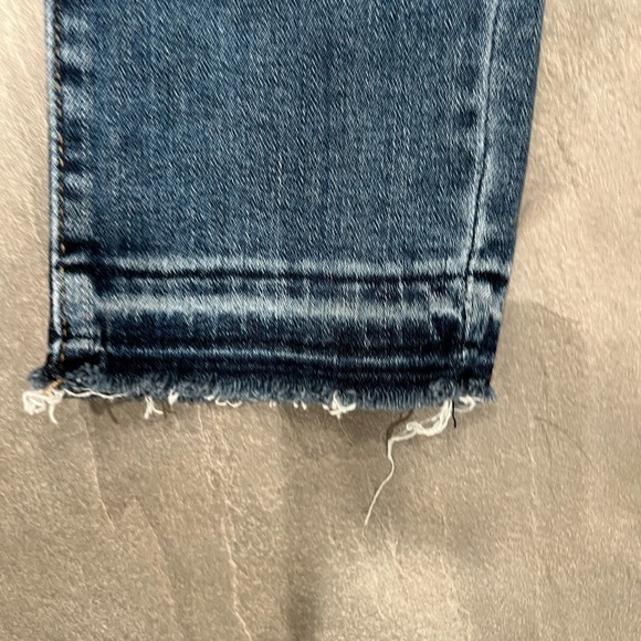 levi’s 711 skinny distressed raw hem mid rise jeans size 28 - Picture 4 of 12